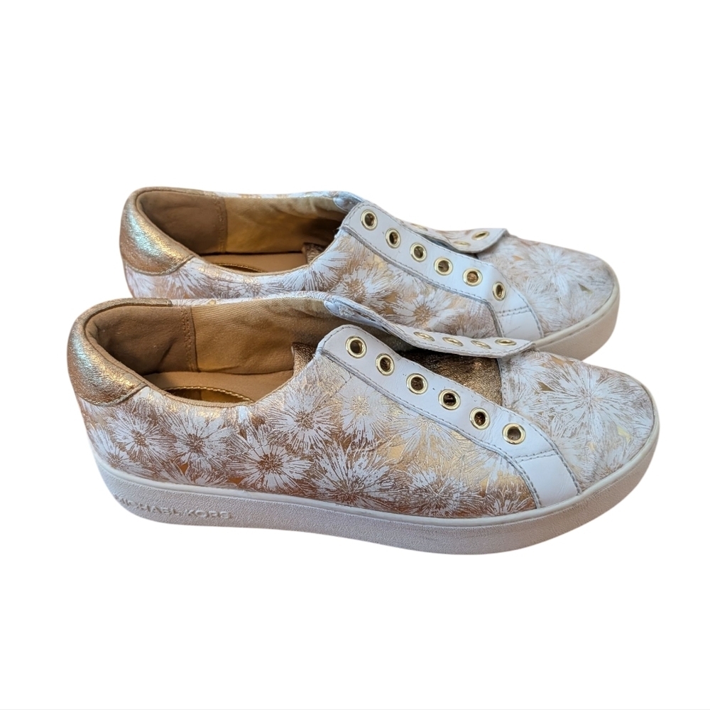 Michael Kors Women's Gold and White Leather Sneakers Size 6  Eu 36 - Picture 2 of 8